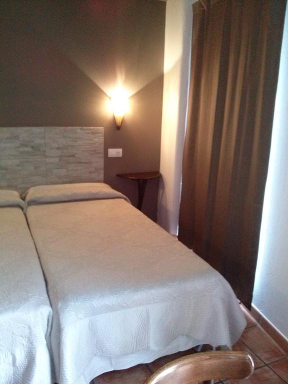 Hostal Suetxe Лос-Аркос Екстер'єр фото
